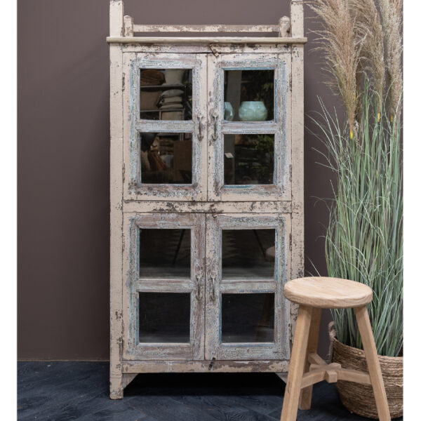 Unieke kast hout crème